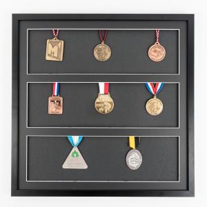 Marco para medallas 50x50 cm, negro